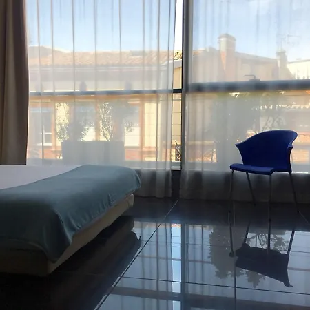 Les Bains Douches Hotel 3*